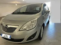 Usata Opel Meriva 101 CV (74 kW) 2015 Grigio Monovolume