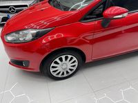 Usata Ford Fiesta 95 CV (69 kW) 2015 Rosso Berlina