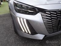 Usata Peugeot 208 GT 101 CV (74 kW) 2024 Grigio Utilitaria