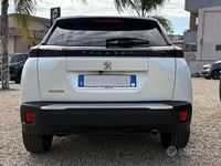 Usata Peugeot 2008 Allure 131 CV (96 kW) 2020 Bianco SUV