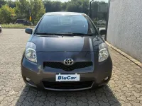 Usata Toyota Yaris Sol 101 CV (74 kW) 2010 Magnetite grey met. Utilitaria