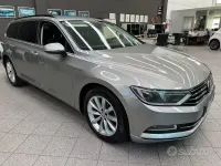 Usata VW Passat Business 150 CV (110 kW) 2017 Grigio Station wagon