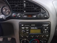 Usata Ford Fiesta 58 CV (42 kW) 2000 Verde Berlina