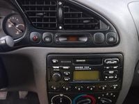 Usata Ford Fiesta 2000 Verde Berlina