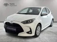 Usata Toyota Yaris Active 72 CV (52 kW) 2023 Bianco Utilitaria