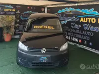 Usata VW Caddy 102 CV (75 kW) 2012 Nero Monovolume