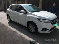 Usata Dacia Sandero 101 CV (74 kW) 2024 Bianco Utilitaria