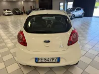 Usata Ford Ka 69 CV (50 kW) 2016 Bianco Utilitaria