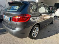 Usata BMW 218 Advantage 149 CV (109 kW) 2016 Grigio Station wagon
