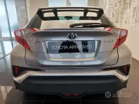 Usata Toyota C-HR Trend 122 CV (89 kW) 2019 Grigio SUV