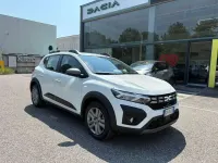 Usata Dacia Sandero Expression 101 CV (74 kW) 2023 Bianco Berlina
