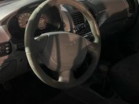 Usata Hyundai Accent 2003 Grigio Berlina