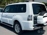 usata Mitsubishi Pajero Instyle Wagon