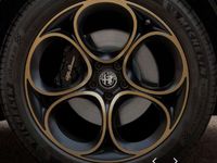 Nuova Alfa Romeo Stelvio 210 CV (154 kW) 2025 Vari colori SUV