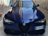Usata Alfa Romeo Giulia 179 CV (131 kW) 2018 Blu/azzurro Berlina