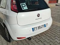 Usata Fiat Punto 85 CV (62 kW) 2015 Utilitaria