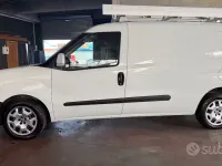 Usata Fiat Doblò 120 CV (88 kW) 2019 Bianco Monovolume