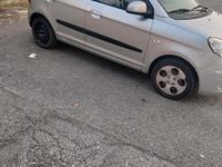 Usata Kia Picanto 62 CV (45 kW) 2011 Grigio Utilitaria