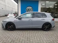 Usata VW Golf VIII GTI 245 CV (180 kW) 2024 Grigio Berlina