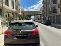 Usata Peugeot 2008 92 CV (67 kW) 2015 Marrone SUV