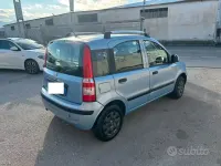 Usata Fiat Panda 75 CV (55 kW) 2011 Bluazzurro Utilitaria