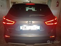 Usata Nissan Qashqai 130 CV (95 kW) 2017 Grigio SUV