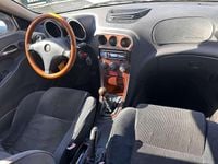 Usata Alfa Romeo 156 105 CV (77 kW) 1998 Berlina