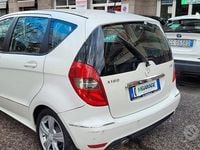 Usata Mercedes A180 Premium 108 CV (79 kW) 2011 Bianco Berlina