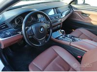 Begagnad BMW 520 Efficient Dynamics 2016 Vit Kombi