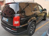 Usata SsangYong Rexton 155 CV (114 kW) 2014 Nero SUV