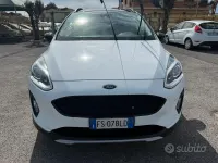 Usata Ford Fiesta Active 86 CV (63 kW) 2019 Bianco Utilitaria