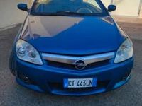 Usata Opel Tigra 2005 Blu Cabrio