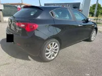 Usata Alfa Romeo Giulietta Super 120 CV (88 kW) 2017 Nero Utilitaria