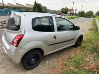 Usata Renault Twingo LE 58 CV (42 kW) 2010 Argento Utilitaria