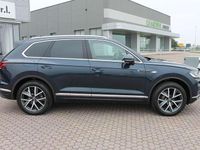 Usata VW Touareg Elegance 286 CV (210 kW) 2023 Meloe blue crystal SUV