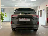 Usata Ford Kuga ST-Line 120 CV (88 kW) 2022 Grigio SUV