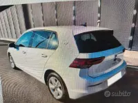 Usata VW Golf VIII 150 CV (110 kW) 2022 Bianco Berlina