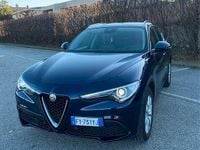 Usata Alfa Romeo Stelvio Executive 190 CV (139 kW) 2019 Blu SUV
