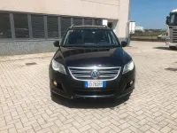 Usata VW Tiguan R-line 140 CV (102 kW) 2010 Nero SUV