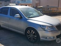 usata Skoda Octavia berlina 1600 ambition e5