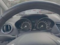 Usata Ford Fiesta 60 CV (44 kW) 2016 Rosso Berlina