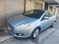 Usata Fiat Bravo 121 CV (88 kW) 2007 Blu/azzurro Utilitaria