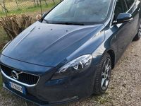 Usata Volvo V40 Ocean Race 150 CV (110 kW) 2016 Blu Berlina