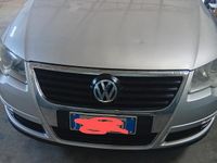 Usata VW Passat 190 CV (139 kW) 2008 Grigio Station wagon
