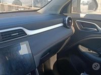 Usado MG ZS Comfort 106 CV (77 kW) 2023 Gris SUV