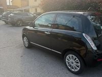 Usata Lancia Ypsilon 75 CV (55 kW) 2011 Nero Utilitaria