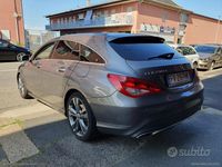 Usado Mercedes CLA200 136 CV (100 kW) 2019 Gris Familiar
