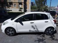 Usata Toyota Yaris 65 CV (47 kW) 2010 Utilitaria