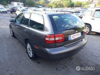 Usata Volvo V40 95 CV (69 kW) 2004 Grigio Station wagon
