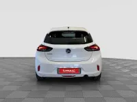 Usata Opel Corsa Elegance 101 CV (74 kW) 2023 Jade white Utilitaria